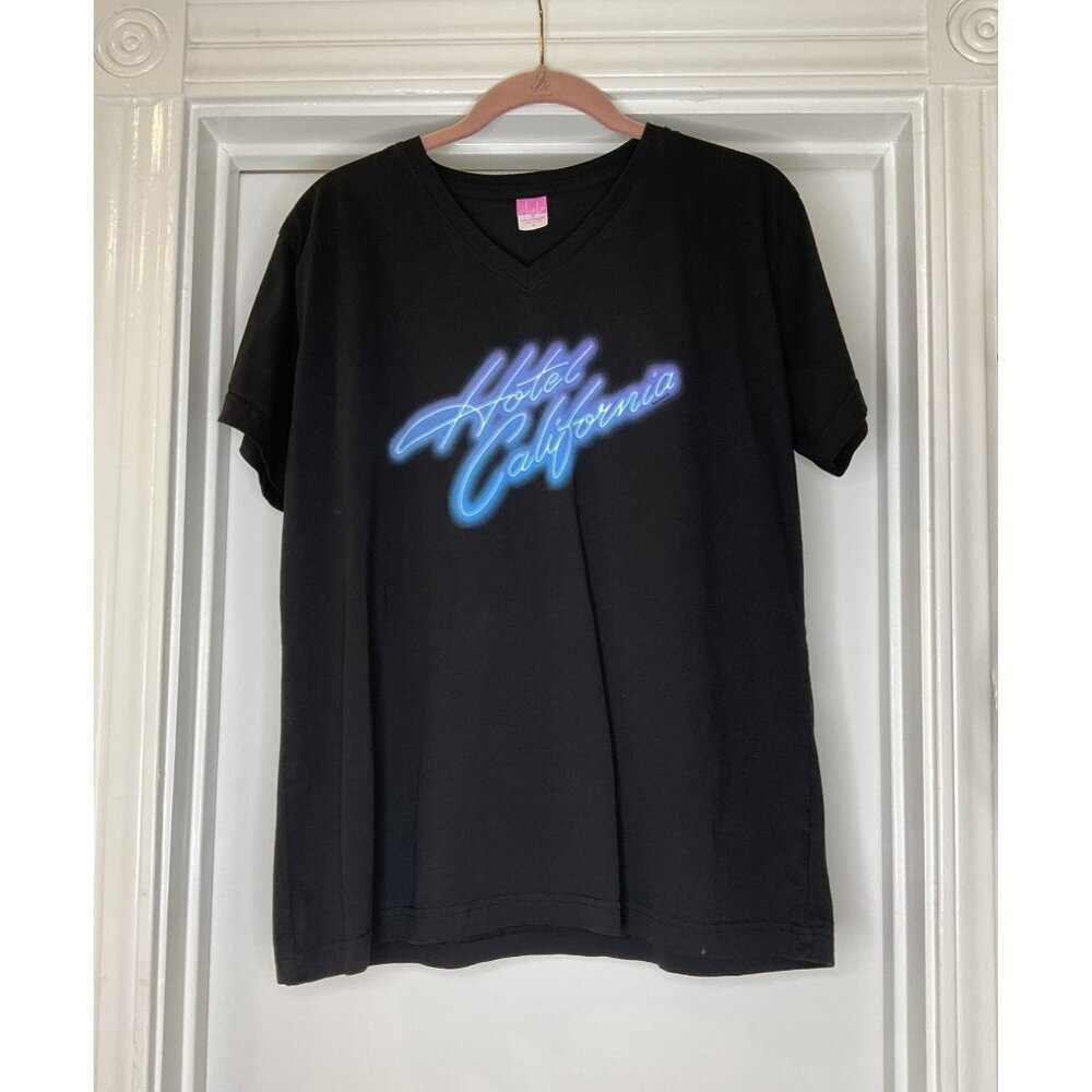 California Dreaming Black Tee - Short Sleeve